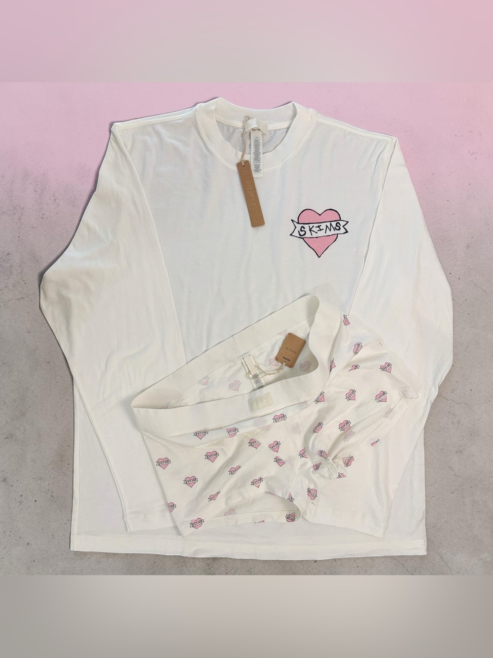 💓SKIMS Boyfriend Long Sleeve & Boxer Set | Marble Heart Banner | M | NWT - Picture 4 of 9